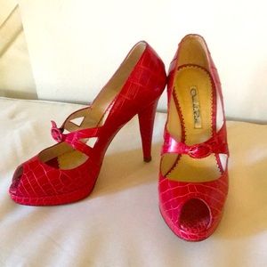 Vintage Oscar De La Renta Pumps size 7